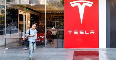 Bitcoin Plunges as Tesla Halts BTC Payments Over Environmental Concerns - CoinDesk
