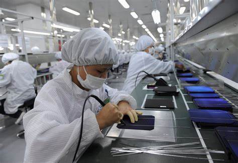 One Problem With a U.S. Factory Revival: Who Wants the Jobs?
