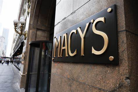 Macy's beats low earnings expectations as the retailer faces tariffs and cautious consumers