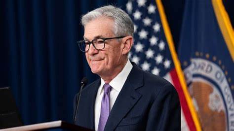 Fed officials expressed caution about lowering rates too quickly at last meeting, minutes show - CNBC