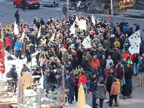 Swiss Google workers stage walkout as job cuts hit Europe - Yahoo Finance UK