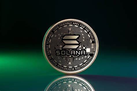 Solana Selloff Deepens Amid Crypto Market Rout — Bounce Next? - FX Empire