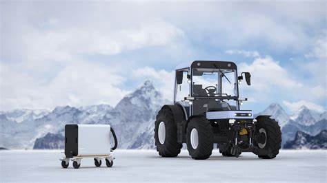 ONOX: The all-electric tractor with swappable battery packs