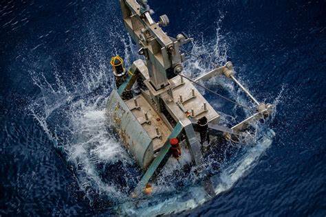 The $16T Race to Mine the Ocean [video]