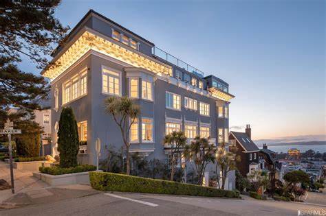 Ask HN: Any Tech/AI Folks Buying in SF? Rare 4BR Penthouse for Sale in Soma