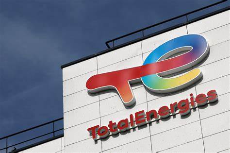 TotalEnergies Keeps $2 Billion Buyback Despite Weak Oil Prices