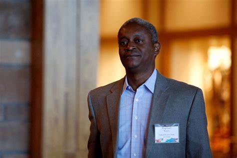 Fed's Bostic Expects a Slowdown, But No Recession