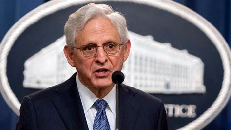 Senate Dems Slam DOJ’s Decision to Axe Crypto Unit as a ‘Free Pass’ For Criminals