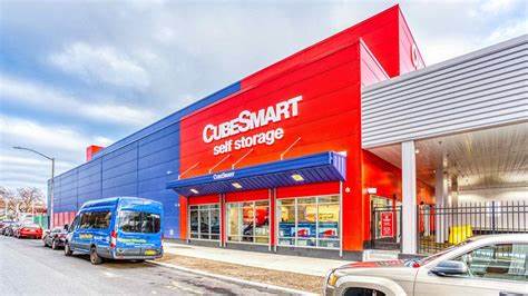 Wolfe upgrades CubeSmart to Outperform on potential for growth acceleration