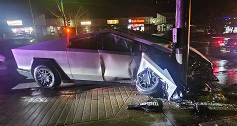 A Fatal Tesla Crash Shows the Limits of Full Self-Driving