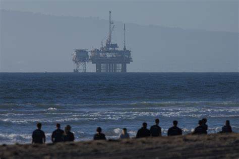 US will revise Biden-era offshore oil and gas bonding rule