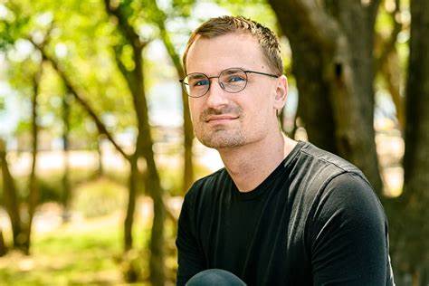Jesse Pollak will tell us why Coinbase is launching its own Base blockchain at TechCrunch Disrupt 2024