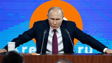 Putin Backs Crypto Mining Despite Bank of Russia’s Hard Line - Bloomberg