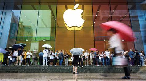 Apple Stock Rises On Tariff Relief, But Services Challenges Remain Overhang