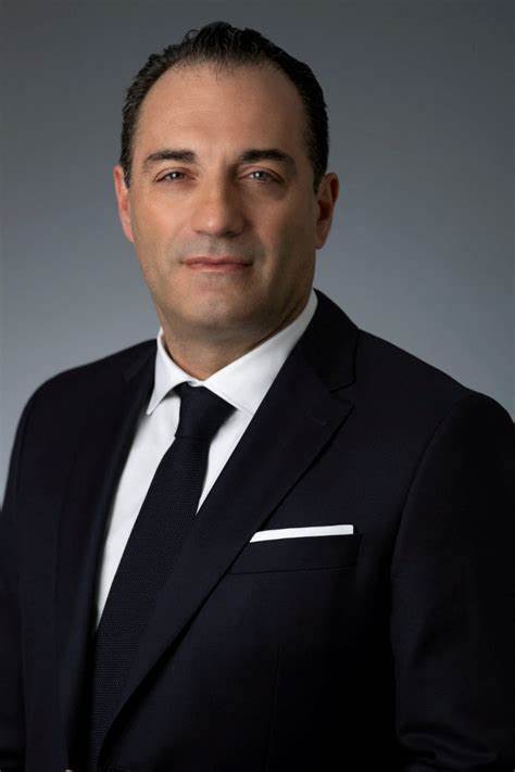 Jeep-maker Stellantis names insider to lead revival