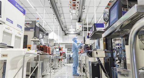 Thales, Radiall, and Foxconn discuss semiconductor production
