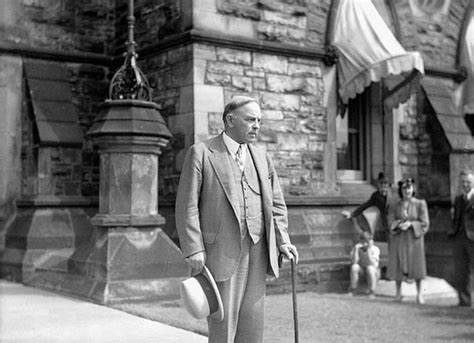 The prime minister with a crush for Hitler:The day Mackenzie King met the Fuhrer