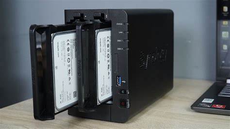 Fx: A (micro)blogging server that you can self-host