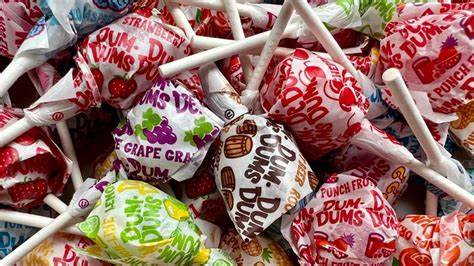 Boy Accidentally Orders 70k Lollipops on Amazon. Panic Ensues