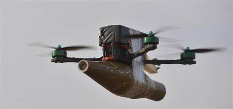 Small Russian FPV drones RAM large Ukrainian multicopters