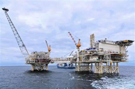 BP expands oil and gas interests in Azerbaijan with new deals