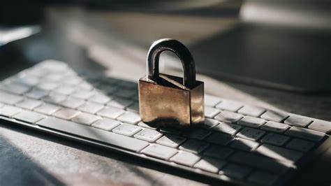 Is the Bitcoin Lightning Network Safe After Security Issue Discovered? - CCN.com