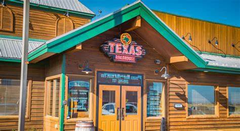 Texas Roadhouse, Inc. (TXRH): Among the Best Restaurant Stocks to Buy According to Hedge Funds