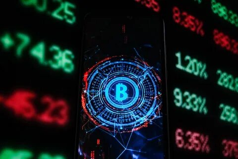 ‘Time To Panic?’—Sudden $200 Billion Bitcoin, Ethereum, Solana, XRP And Crypto Price Crash Triggers ‘Critical’ Alarm - Forbes