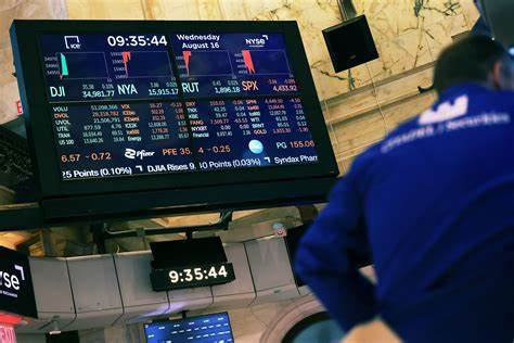 Treasury Frenzy Drives 10-Year Yield Below 4.2%: Markets Wrap - Bloomberg