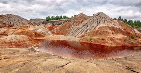 The Surreal Landscapes of Industrial Waste in Russia