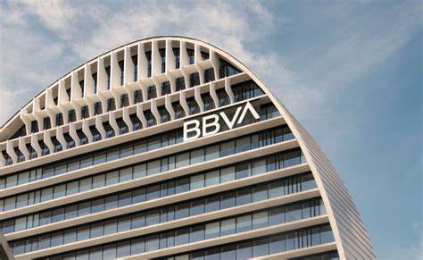 Spanish Lender BBVA Advises High Net Worth Clients to Invest 3%-7% in Crypto: Report