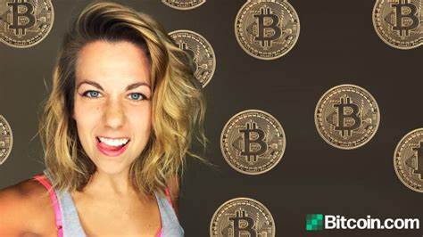 Popular Youtuber Ali Spagnola 'Accidentally Got Bitcoin Rich,' Decides to 'Pay It Forward' - Bitcoin.com News