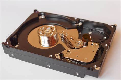 Micron Technology: Smart Investment or Risky Bet in 2025?