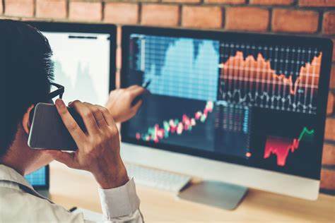 Prediction: 2 Unstoppable Growth Stocks That Will Be Worth More Than Palantir 1 Year From Now