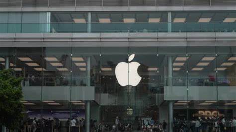 Don’t Expect a Big Payout From Apple’s $95 Million Settlement