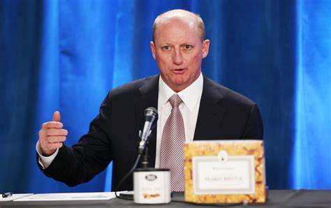 Greg Abel Is Taking Over for Warren Buffett at Berkshire Hathaway. Here's What You Need to Know