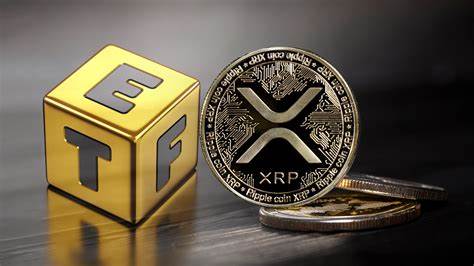 Trump’s Ultra Bullish Crypto Moves To Drive $90 Billion Race For XRP, Solana ETF Approval