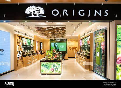 Origins expands to Amazon’s premium beauty store