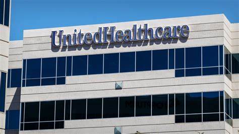 UnitedHealth Stock Drops on Report DOJ Probing Firm for Possible Medicare Fraud