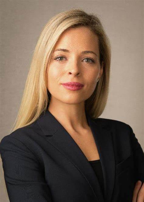 WIF to Be Among Huge Solana Winners, Former Goldman Sachs Analyst Says - U.Today