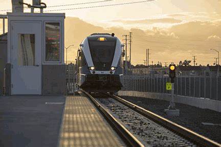 All BART trains were stopped due to ‘computer networking problem’