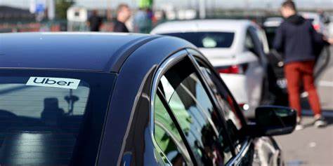 Tesla Robotaxi Service Makes This Firm ‘Aggressive Buyers’ of Uber Stock