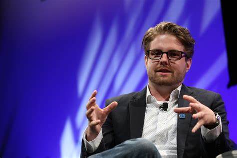 Don’t Trust Bitcoin Startups That Centralize Everything - TechCrunch