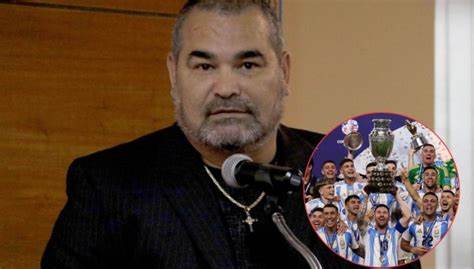 Chilavert, choripán and children: a night with Argentina's champions