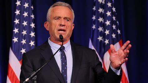 Bitcoin Surges to Nearly $64K, Adding to Gains as RFK Jr. Endorses Trump