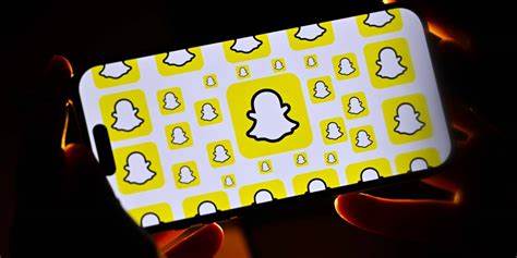 Snap’s Earnings Point to Trouble in Ad Spending