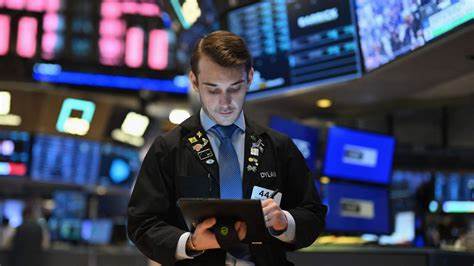 US stock futures lower as investors await Nvidia earnings