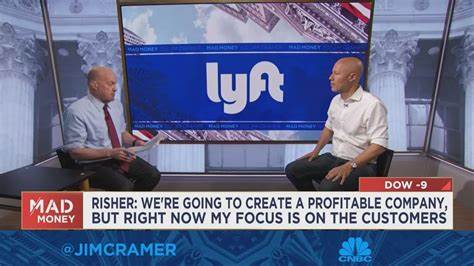 Jim Cramer on Lyft, Inc. (LYFT): ‘They Had Another Solid Quarter Under Newest CEO David Risher’
