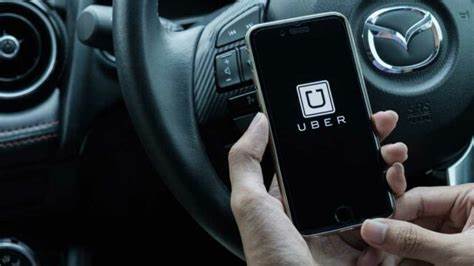 Uber Launches 'Price Lock,' Shuttle Features, But Stock Retreats After Breakout