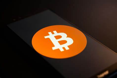 Bitcoin dominance hits 3.5-year high as altcoins get left behind - MSN